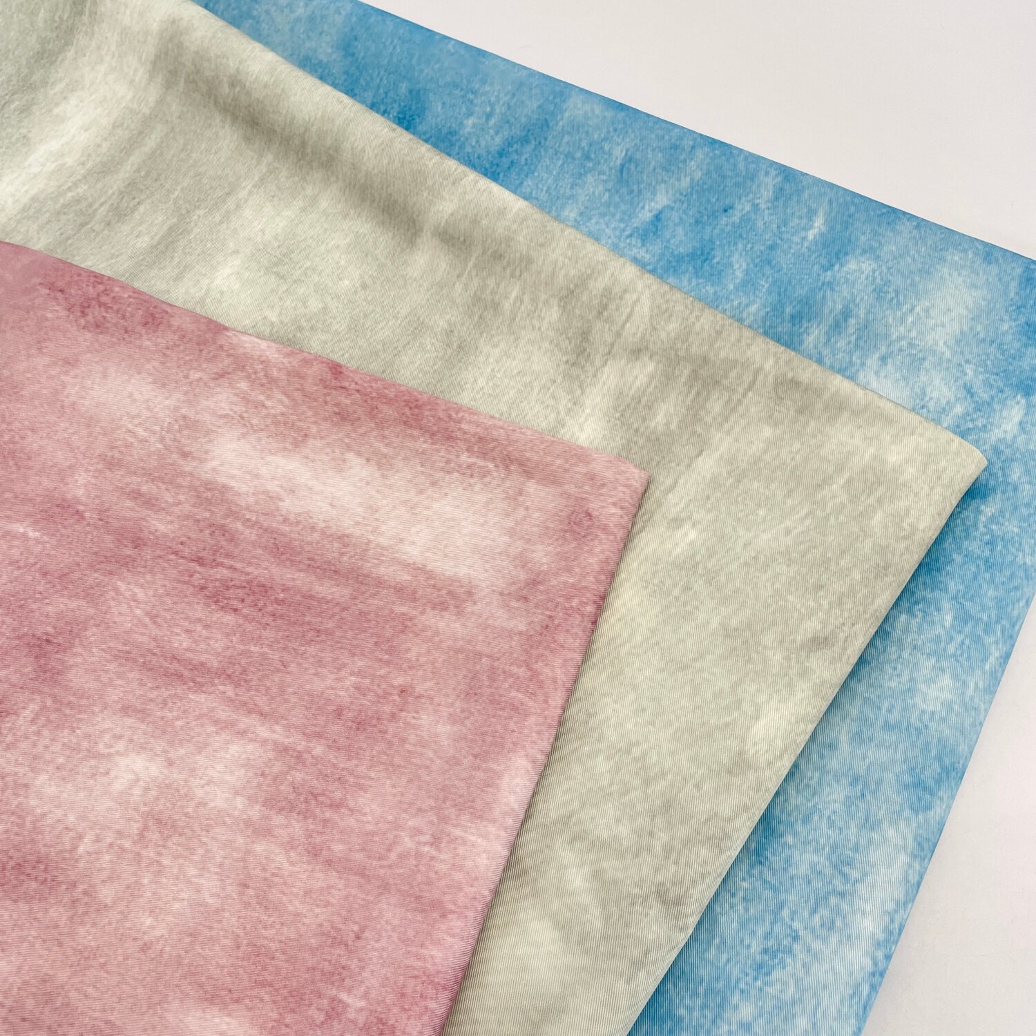Roze grijs blauw tie-dye gradi - Sewing Tie Dye recensie en prijs