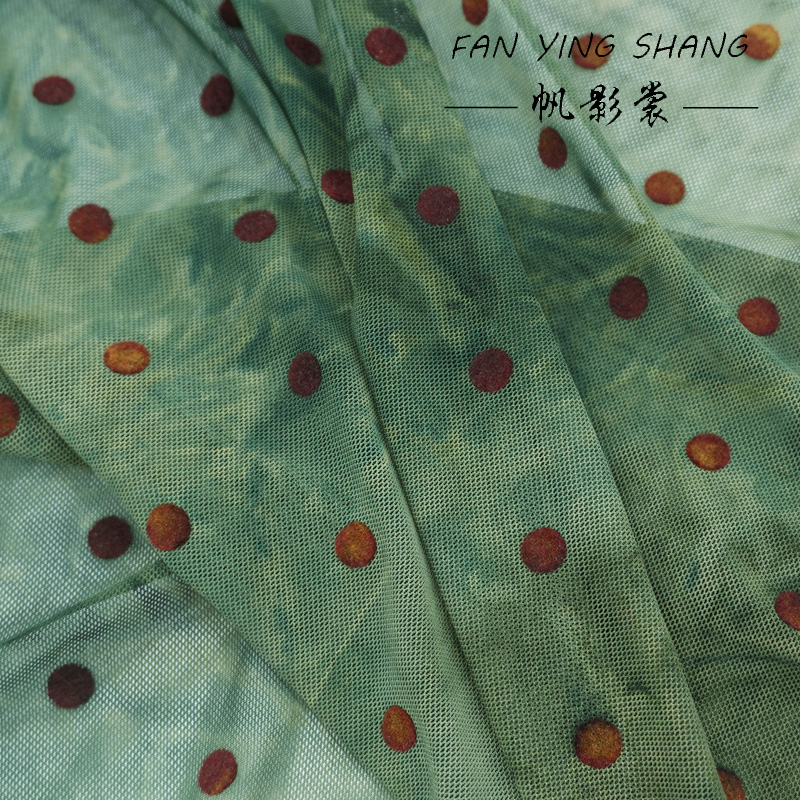 De groene polkadot mesh tie-ve - Sewing Tie Dye recensie en prijs