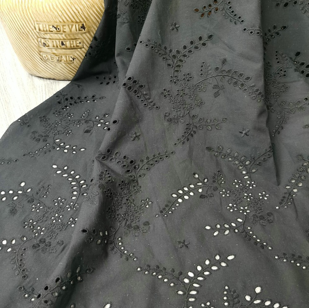 Hoogwaardige zwarte uitgeholde - Sewing Eyelet Fabric recensie en prijs